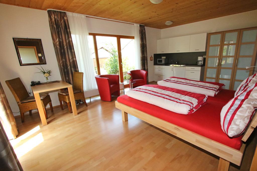 Ferienappartement Eninger Fleischwangen Exterior photo