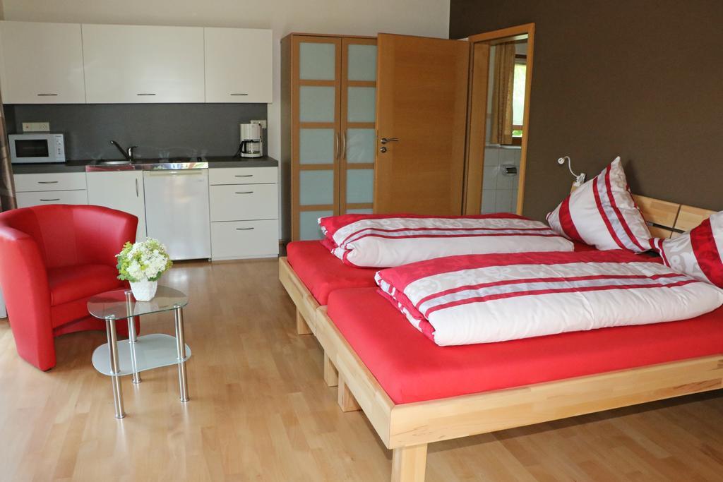 Ferienappartement Eninger Fleischwangen Exterior photo